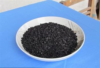 蜂窝活性炭在装填前应进行除尘处理